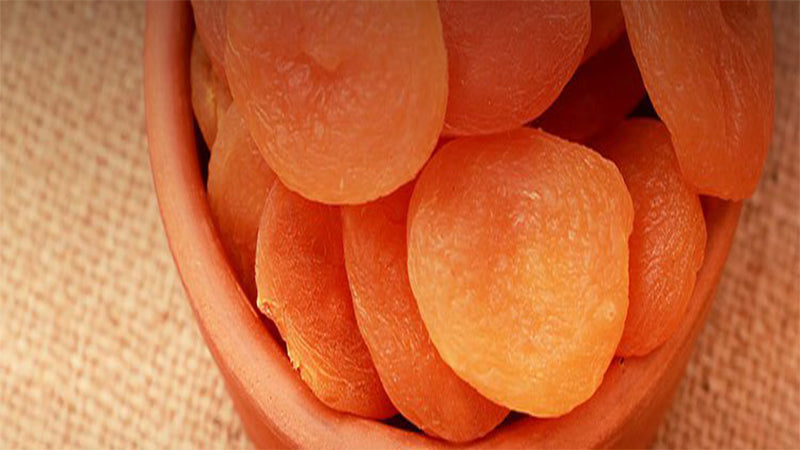 Emkay Malatya Dried Apricots Golden Premium (Malatya Sekerpare Kayisi Premium) 250 Gr
