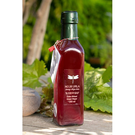 No 35 Urla Üzüm Sirkesi Ev Yapımı Doğal (Grape Vinegar Homemade Natural) 250 Ml